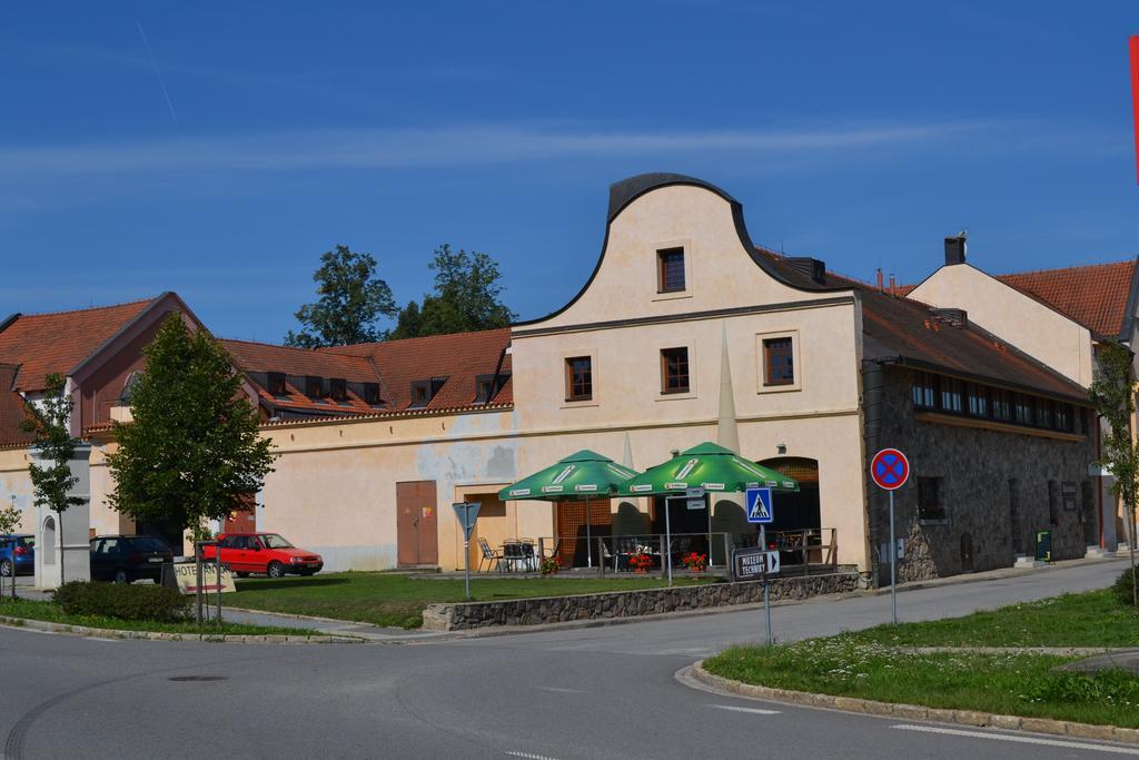 Hotel Anton Telč Eksteriør billede